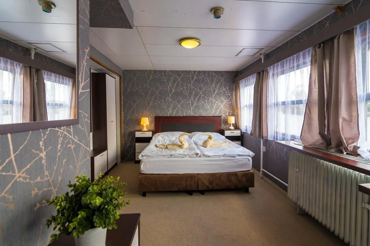 Botel Vodnik Prag