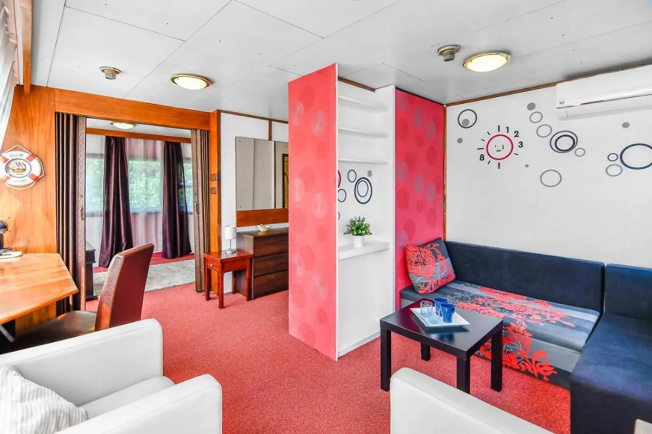 ***  Botel Vodnik Prague Czech Republic